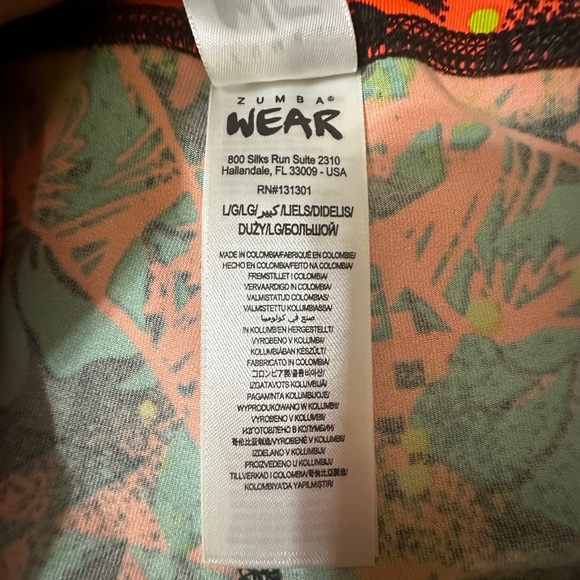 Zumba Wear Lovely Bright and Colorful Leggings Size Large - Picture 6 of 7